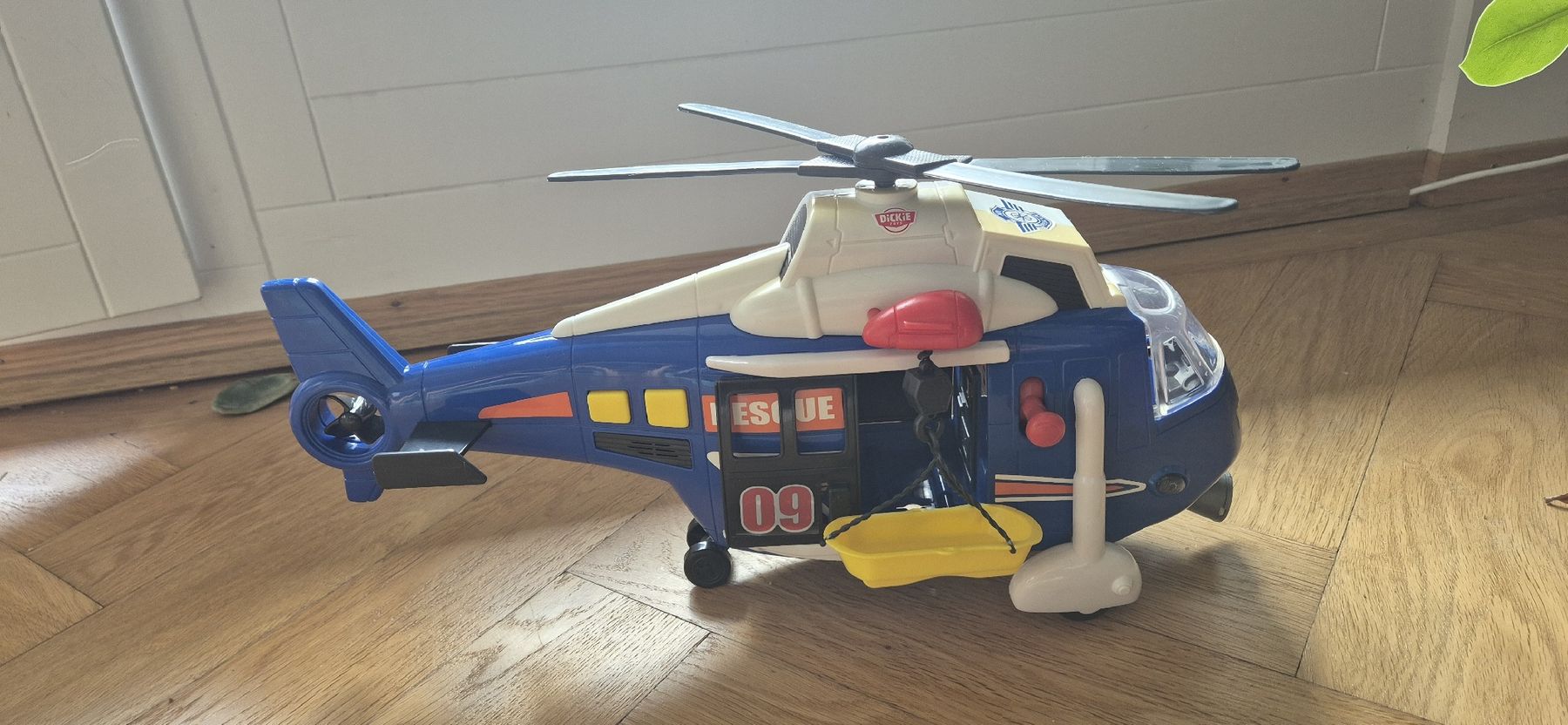 Dickie Toys Giocattoli: Dickie Toys Rescue Helicopter – Nuovo (secondo la descrizione) da Bern venduto da micheljo 3