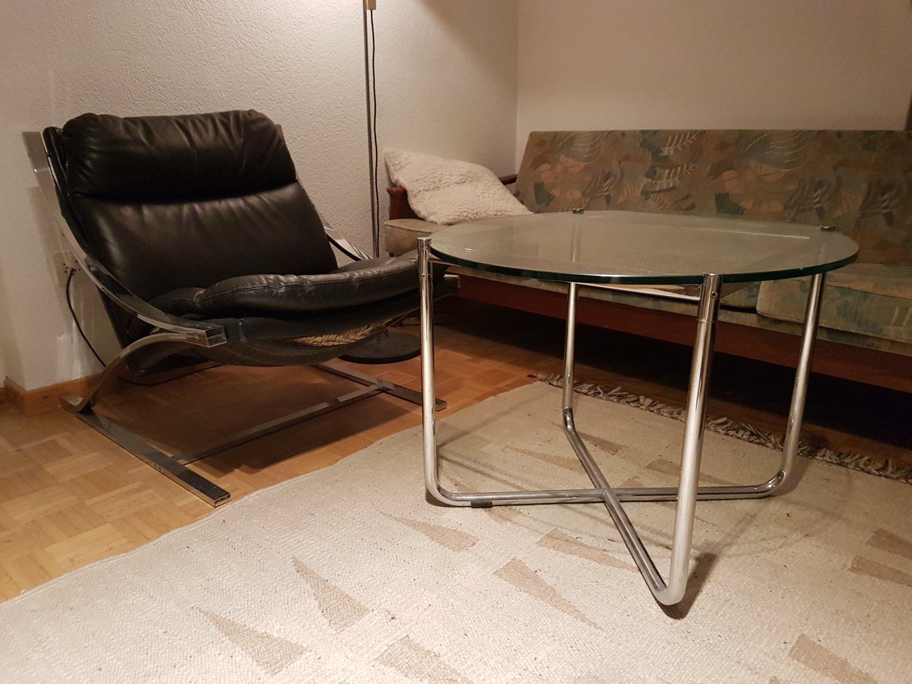 Knoll Tavoli: Knoll MVR Couchtisch – Usato da Wallisellen venduto da Swissline11 1