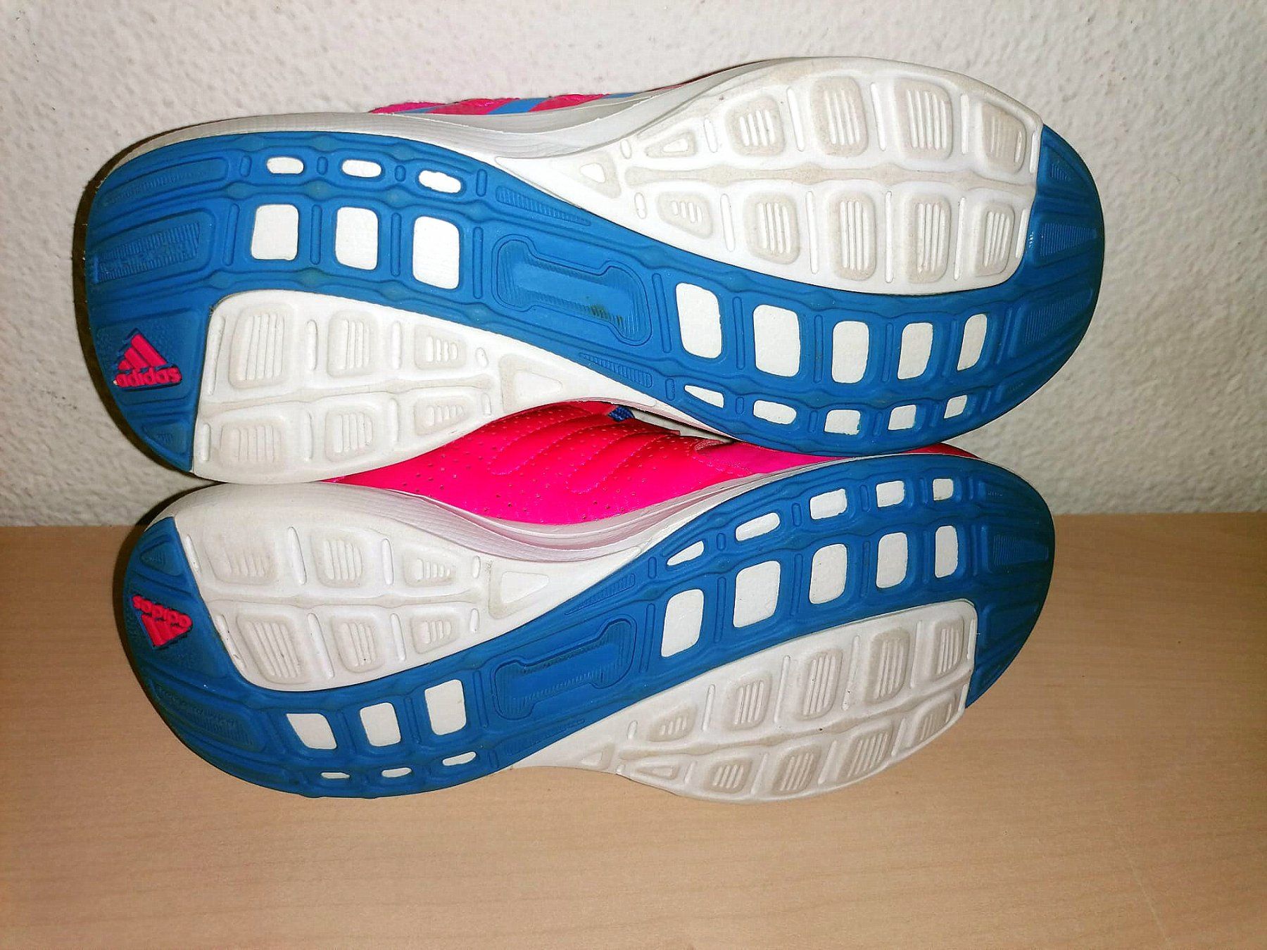 Adidas Herrenschuhe: Adidas Turnschuhe in Pink - Grösse 33 – Gebraucht aus Brunnadern von -Amarilis- 5