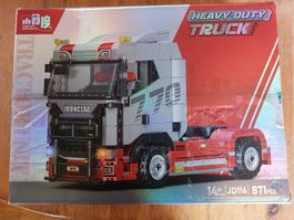 Scania Sattelzugmaschine (MOC/Klemmbausteine)
