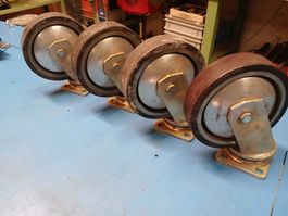 4 Stk. Schwerlast Lenkrollen D=200x50mm