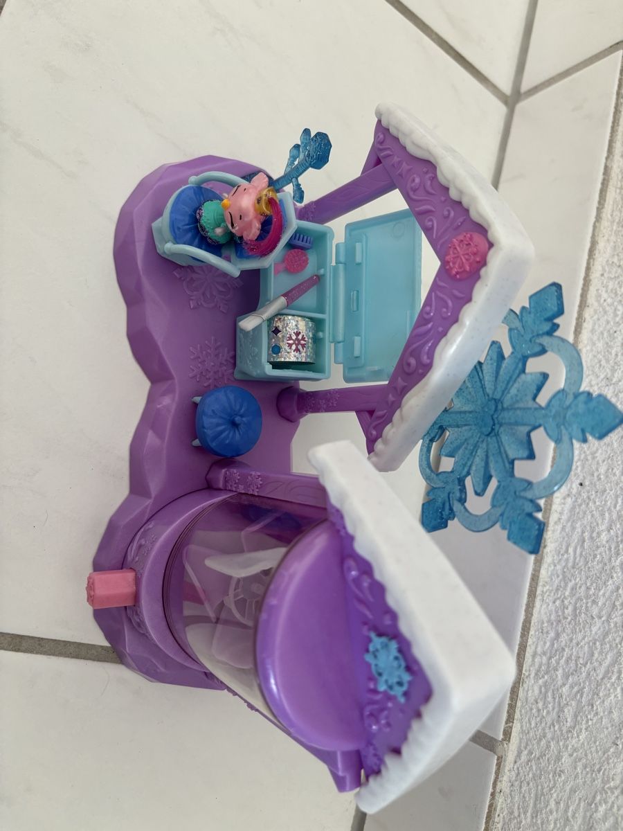 Hatchimals Giocattoli: Grosse Hatchimals Sammlung zu verkaufen  – Usato da Uetikon am See venduto da Winnieclaudia 9