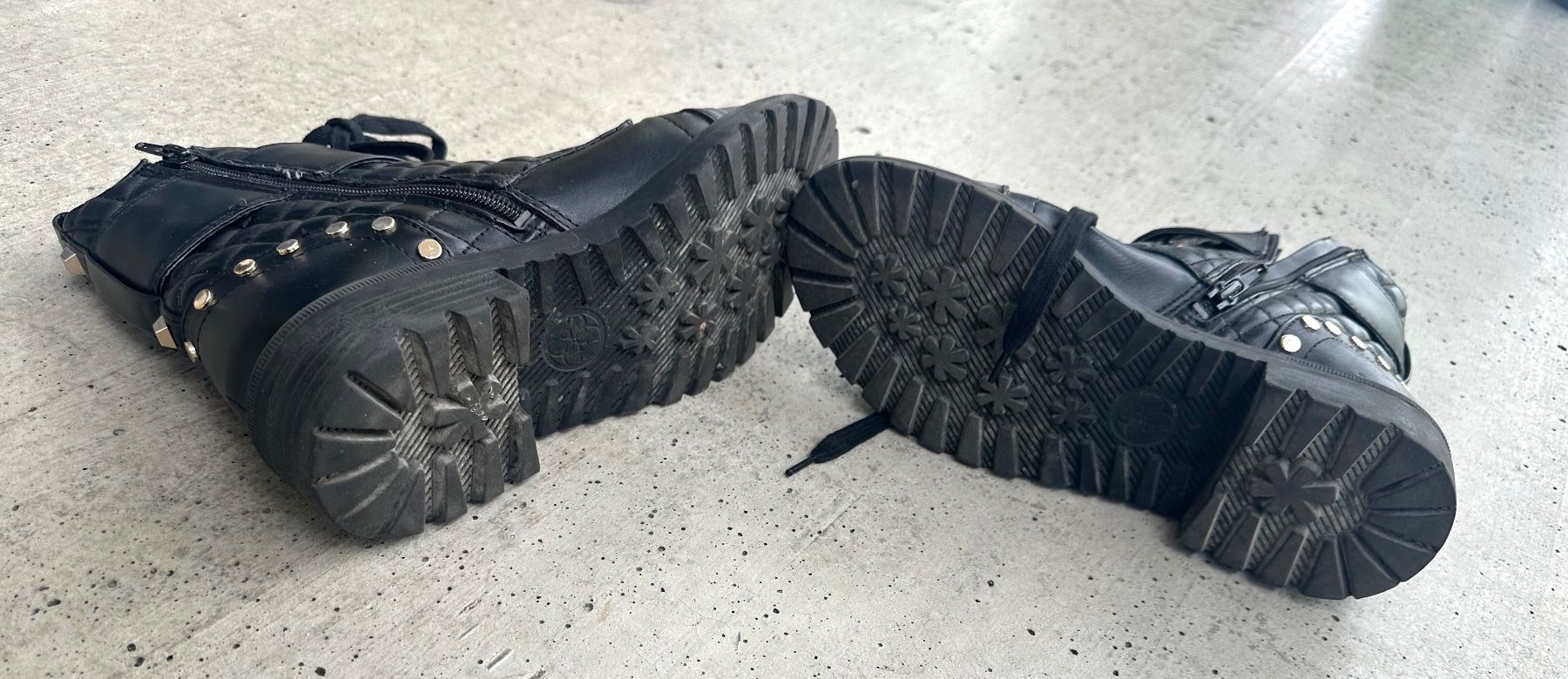 Guess Damenschuhe: GUESS Stiefeletten Schwarz Grösse 38 – Gebraucht aus Zürich von bra_m9b2 5