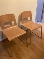 2 Stühle