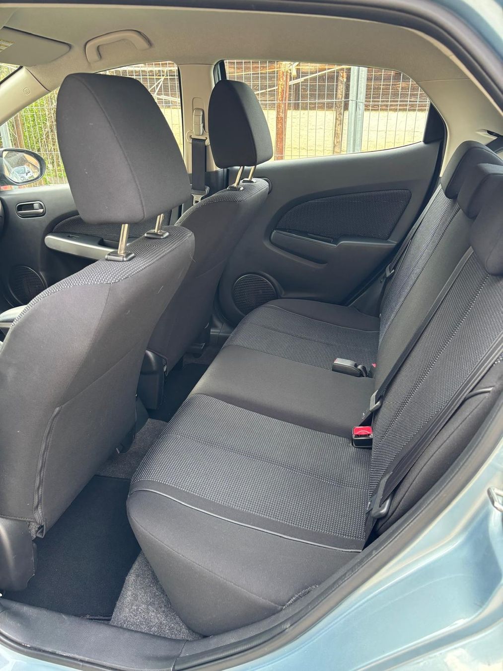 Mazda Automobili: Mazda 2, 1.5l, JG 2009 – Usato da Engelburg venduto da DaeRichii 6