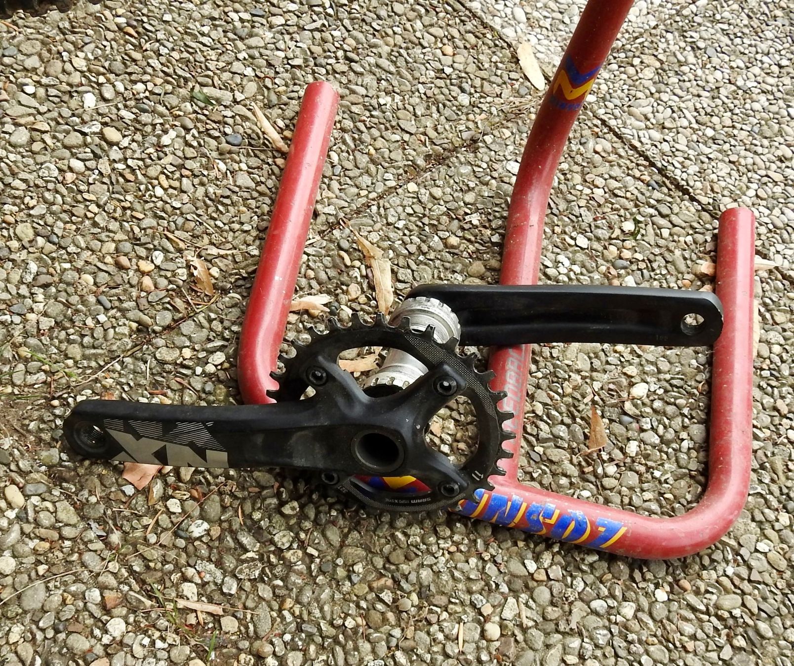 Pezzi di ricambio: Cadre de VTT 24 pouces avec roues – Usato da Confignon venduto da cha_8bw2 4