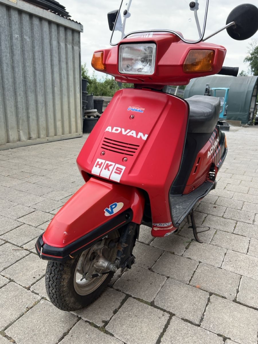 Yamaha Scooters: Yamaha xc 125 Beluga – Defekt aus Neukirch (Egnach) von ang_2hjg 7