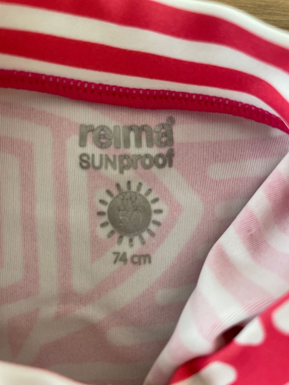 Reima Maillots de bain: Badeshirt Reima, Grösse 74 – D'occasion à Siebnen par Nulu12 1
