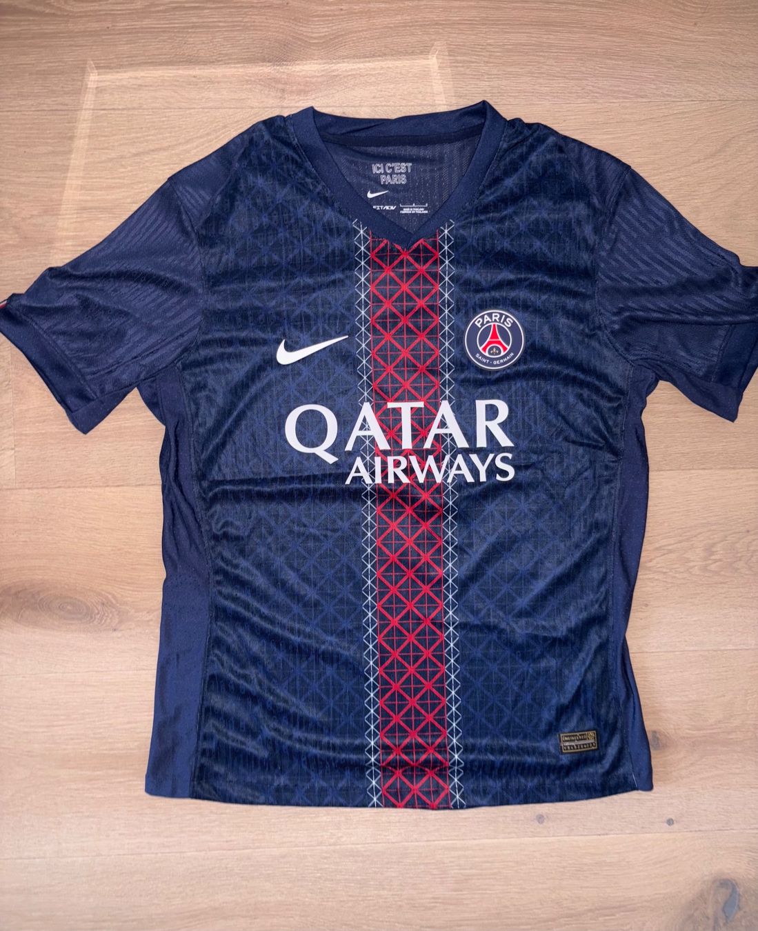 Real Madrid Canottiere & Pantaloni: Paris Trikot 2025 /2026 Hakimi 2 – Nuovo (secondo la descrizione) da Au SG venduto da hal_k95b