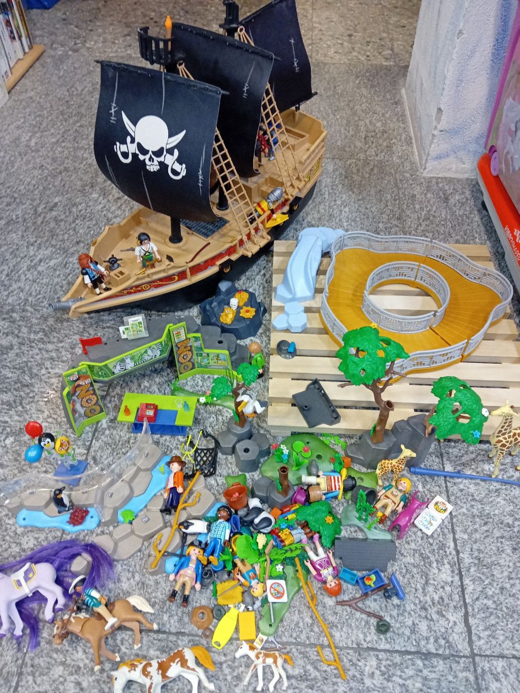 Playmobil Spielzeuge: Playmobil lot mix  – Gebraucht aus Biasca von Old_6blh 6