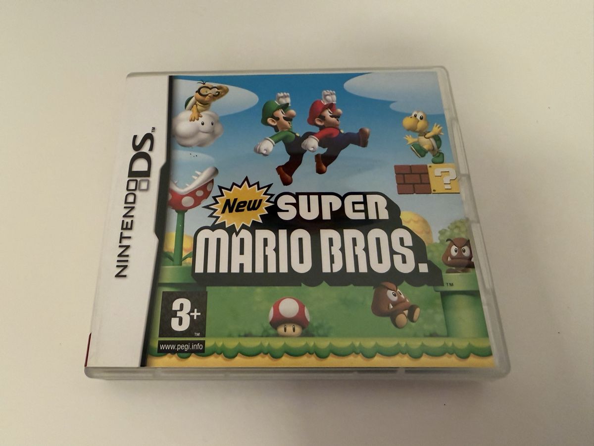 Nintendo Giochi: Nintendo DS - New Super Mario Bros – Usato da Bubendorf venduto da glitchCat