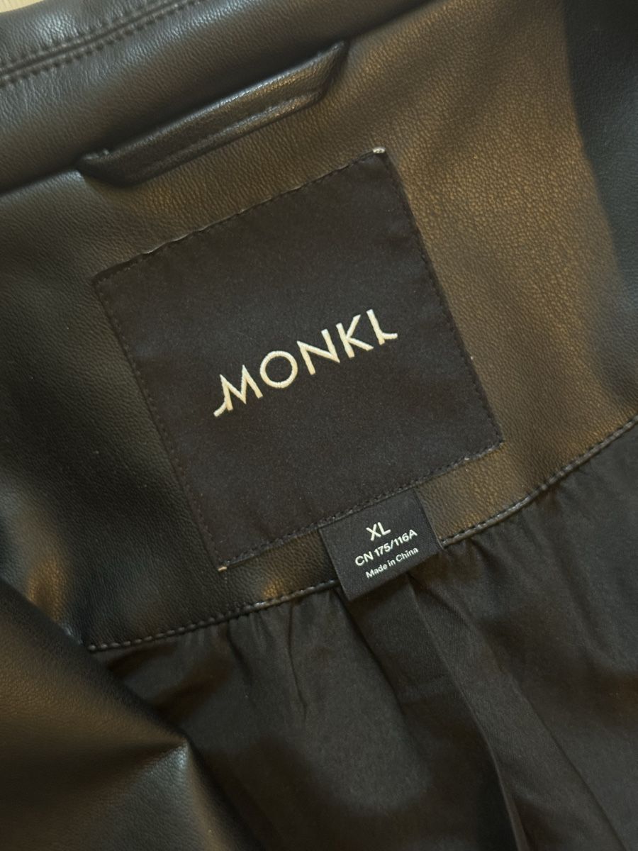 Monki Giacche: Monki Kunstlederjacke - black dark – Usato da Winterthur venduto da dronjx 3