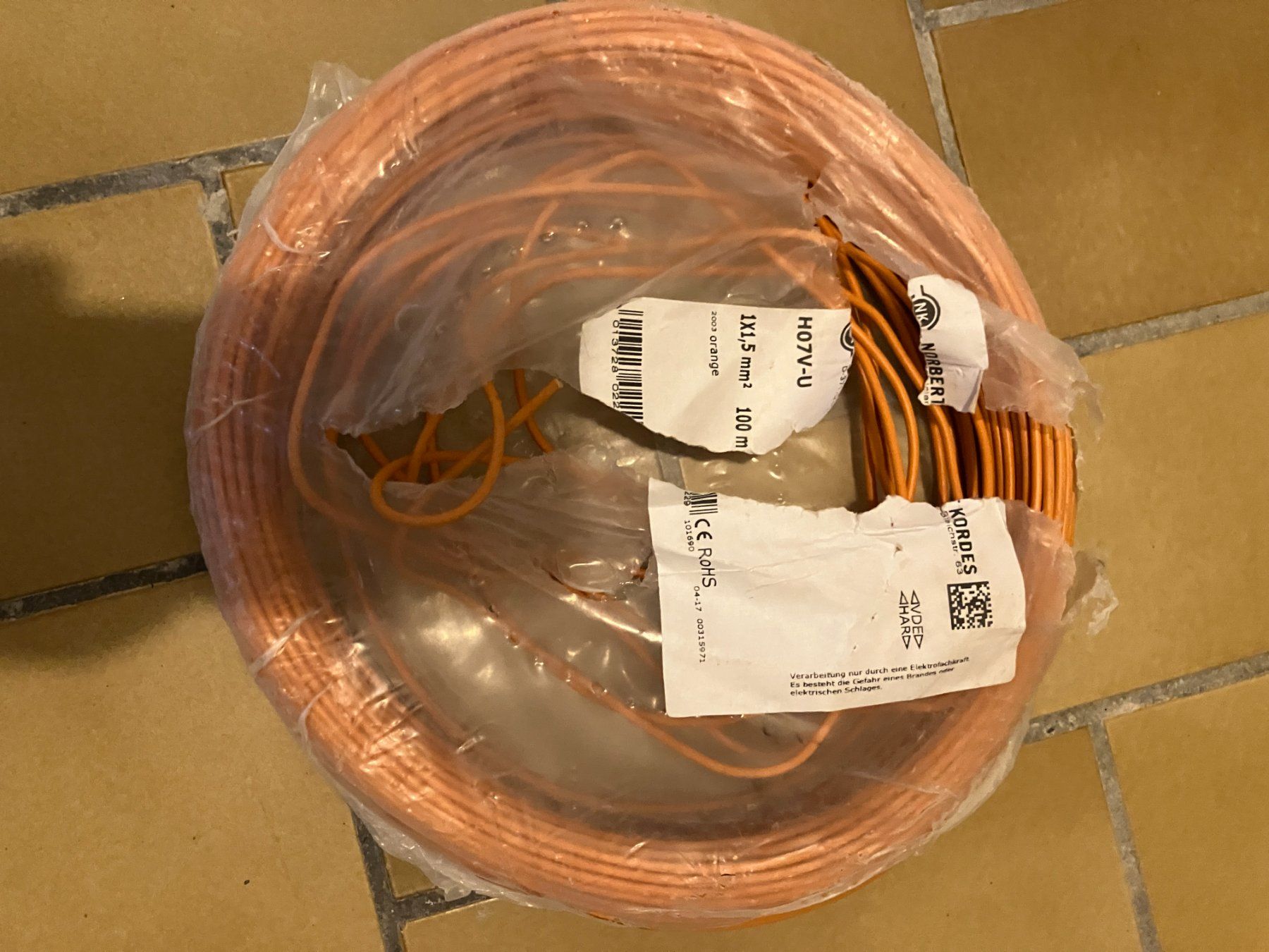 Câbles: Aderleitung starr H07V-U 1,5 mm² orange – D'occasion à Regensdorf par tholeo