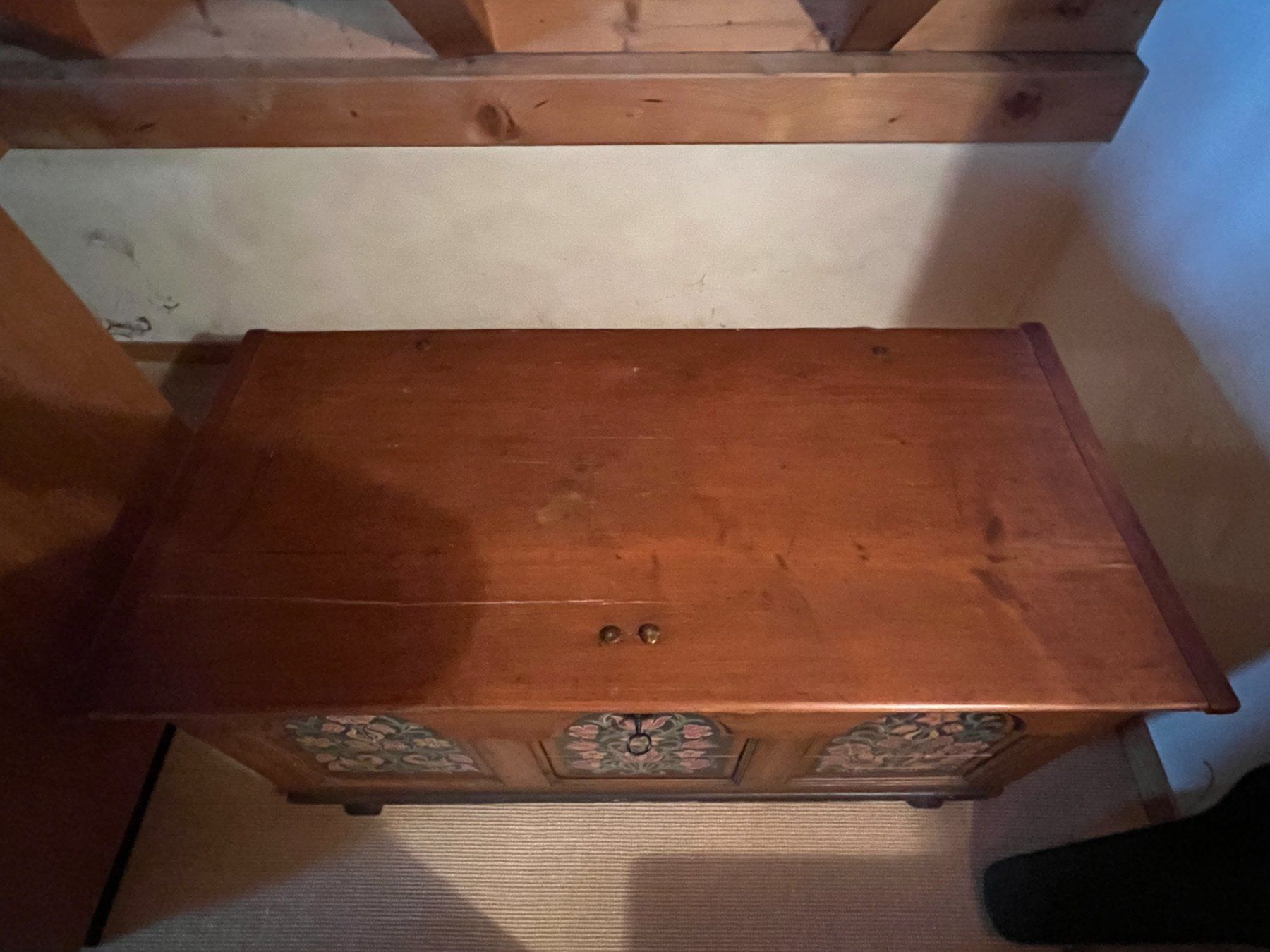 Coffres: Truhe bemalt Holz – D'occasion à Illnau par 18yellow 3