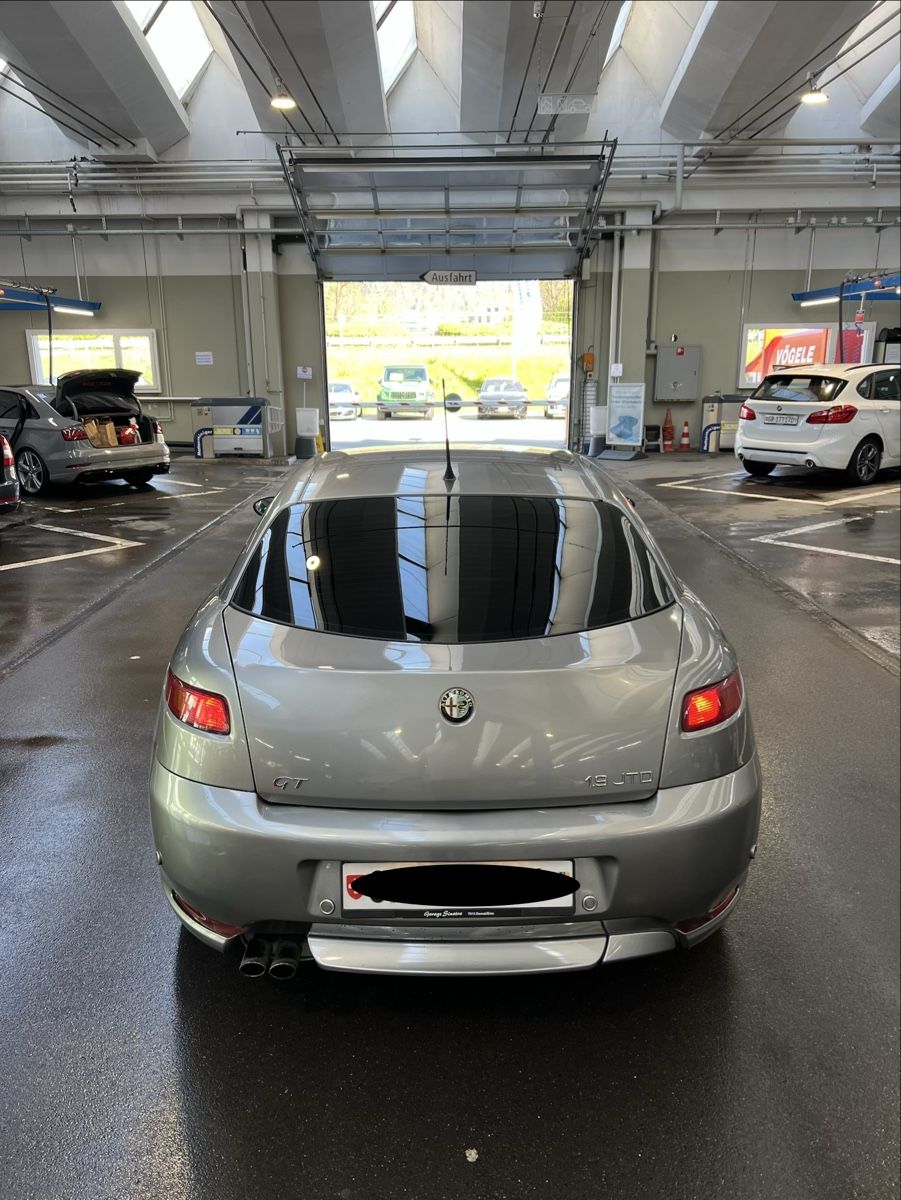 Alfa Romeo Autos: Alfa Romeo GT 1.9 JTD – D'occasion à Chur par Gio7013 3