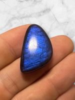 Labradorit Cabochon wunderschön in dunklem Blau, 30ct