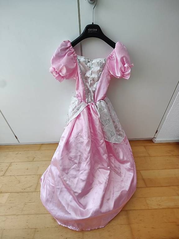 Vestiti & Gonne: Dornröschen Kleid – Usato da Stäfa venduto da Viviane77