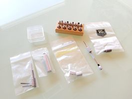 Lot d'outils et accessoires d'horlogerie 