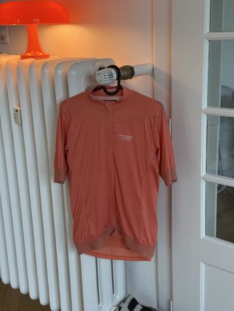Pas Normal Studios Mechanism Jersey + Baselayer XL | Coral