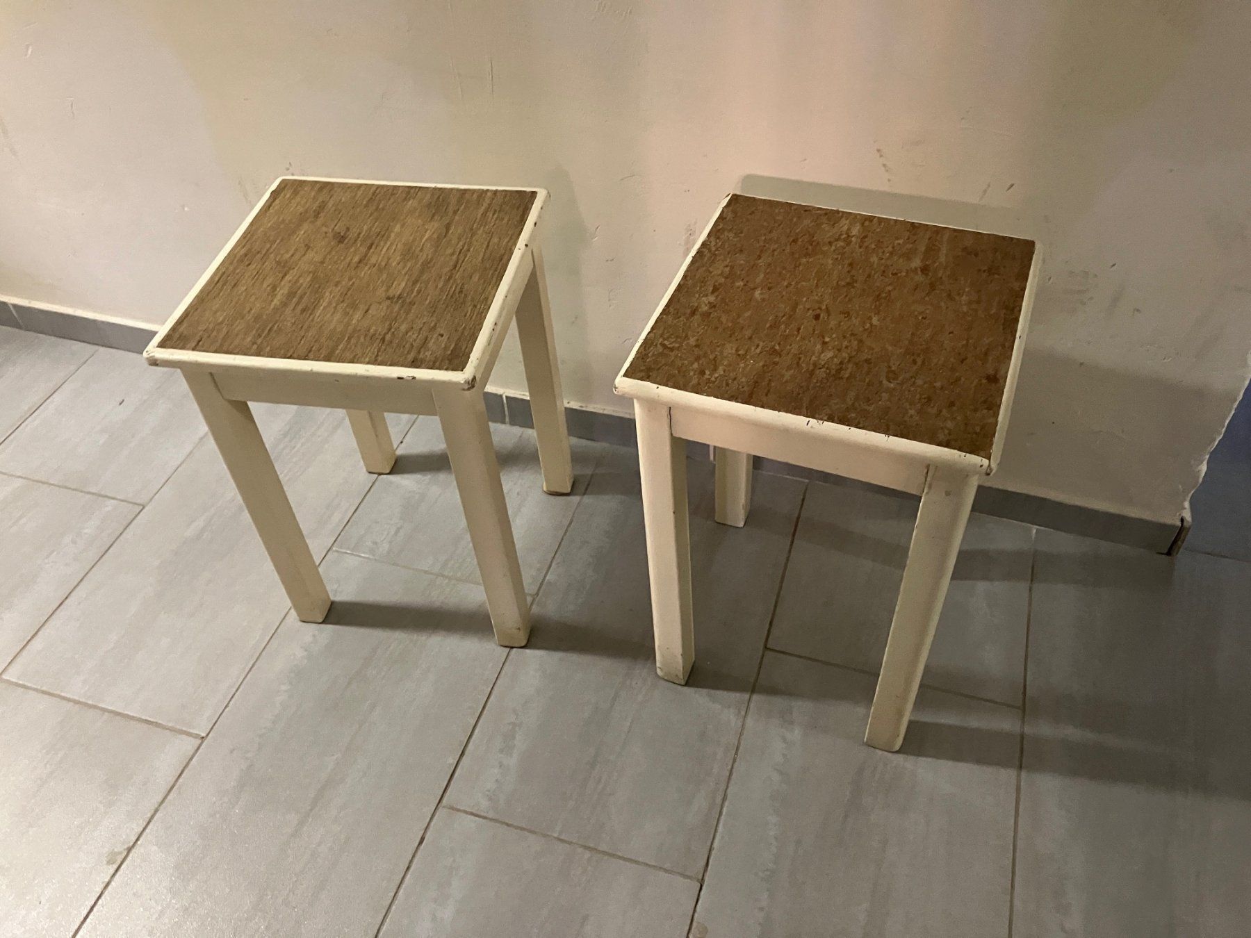 Sgabelli: Vintage Hocker Taburettli – Usato da Zürich venduto da Uringo