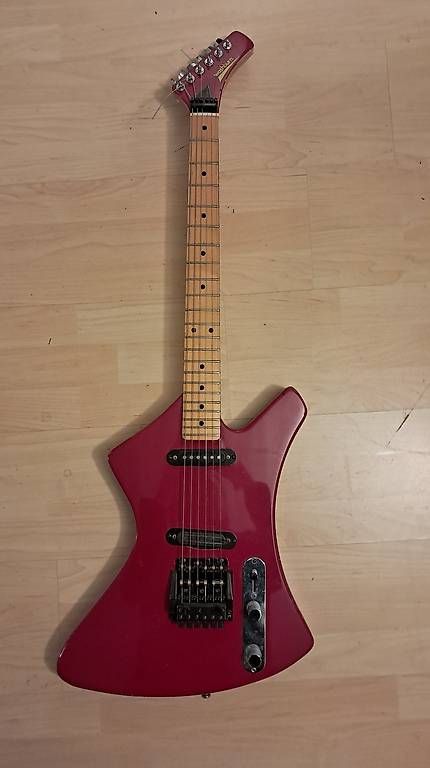 Washburn Strumenti musicali: Washburn A-5 Stage Series E-Gitarre 80's – Usato da Zürich venduto da nico0093