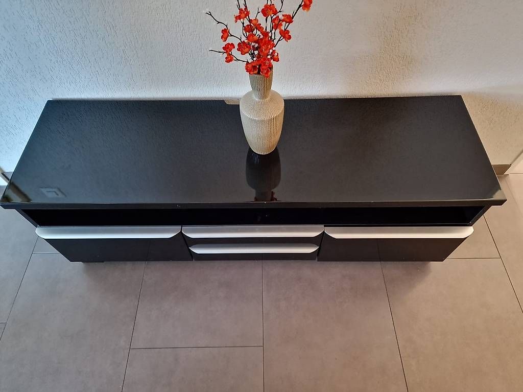 Kommoden: Sideboard – Gebraucht aus Glashütten von Pacco5 1