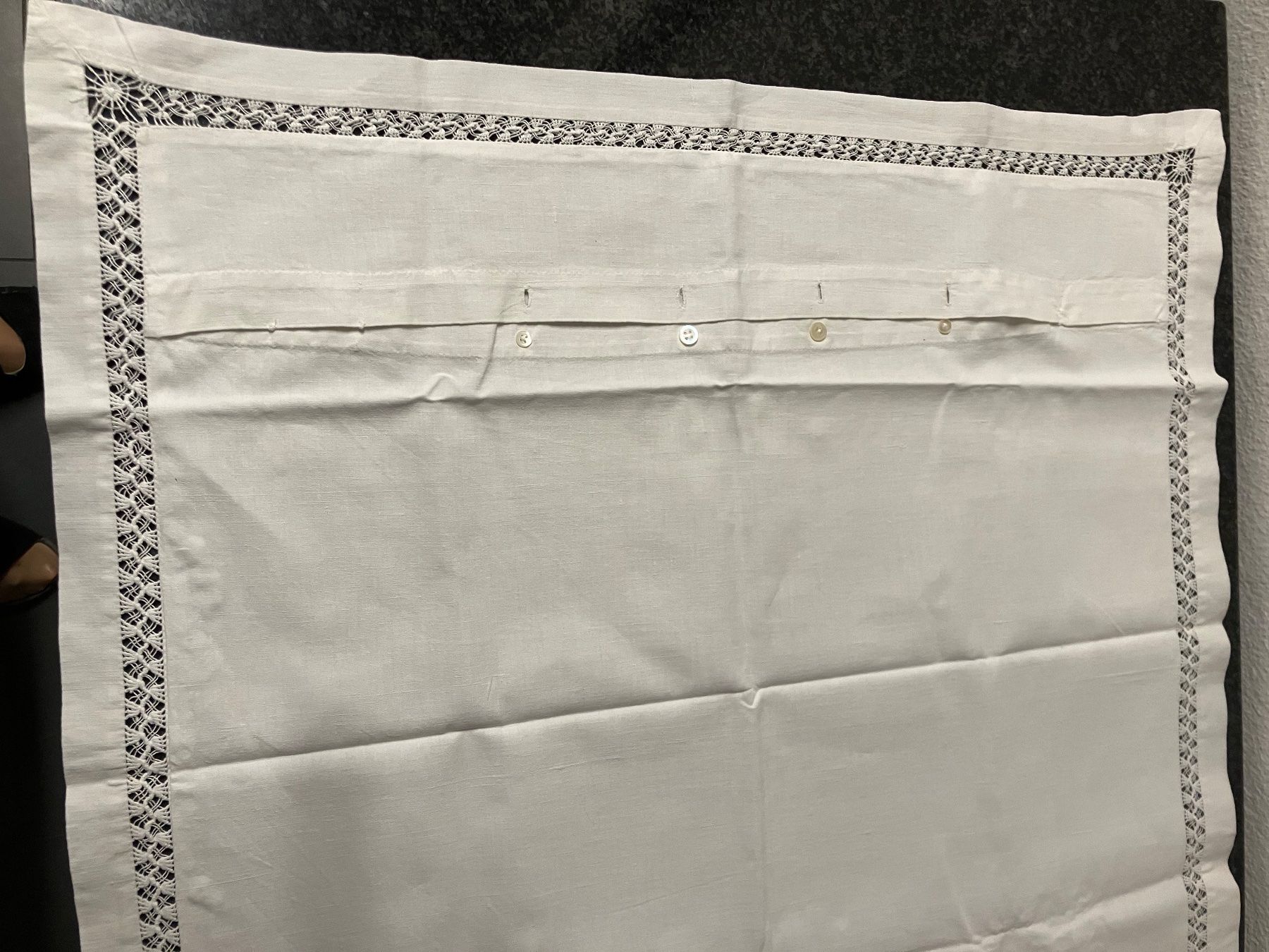 Bettwäsche: 2 Kissenbezüge, Halbleinen mit Spitzen – Gebraucht aus Winterthur von efant12 7