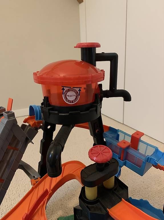 Piste: Circuit Hot Wheels Car Wash – Nuovo e nell'imballaggio originale da Genève venduto da steve-cyprien 2