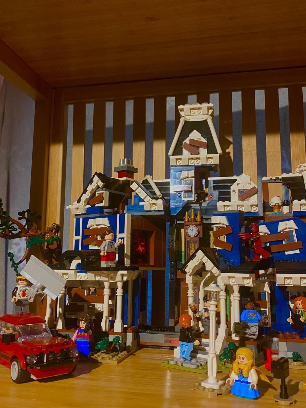 Lego Kit di costruzioni: LEGO Stranger Things The creel house – Nuovo (secondo la descrizione) da Châtillens venduto da zue_z6hs 1