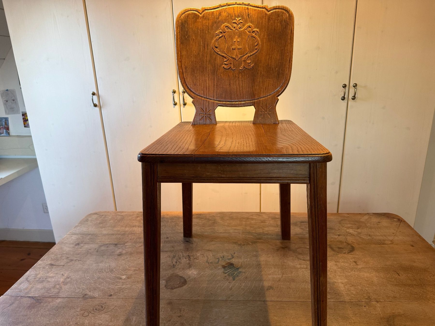 Tavoli: Vintage Ess- oder Schreibtisch mit Stuhl – Usato da Kreuzlingen venduto da eludwig 2