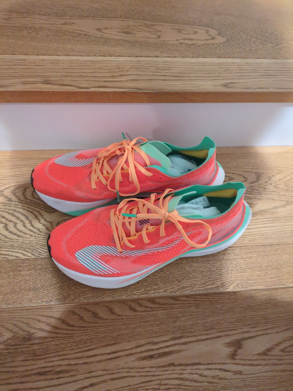 Scarpe da uomo: kiprun kd900 Running Shoes, Orange, EU 43 – Usato da Meilen venduto da Jbm1986