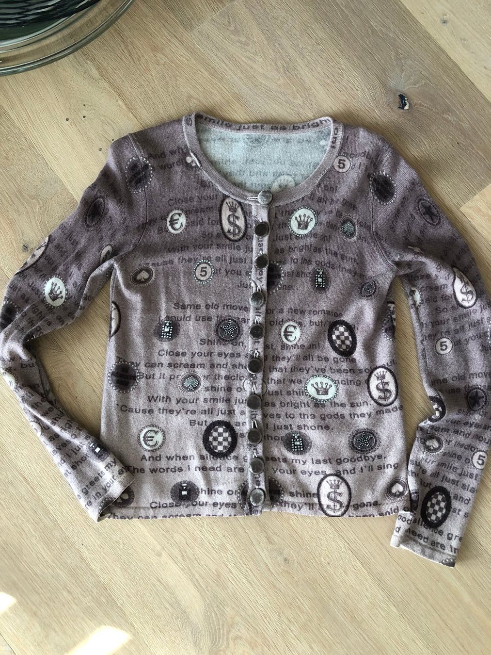 Vestes: Strickjacke Gr. 36 – D'occasion à Adligenswil par futura0041