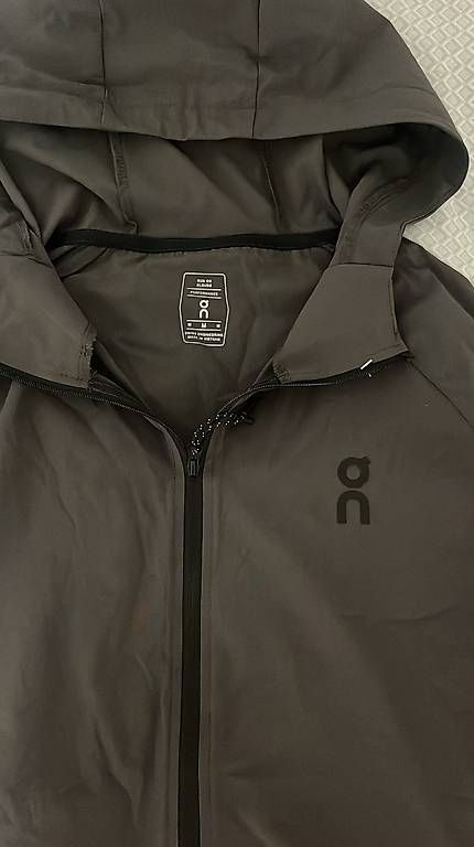 Jacken: ON Jacke  – Neu und originalverpackt aus Stettlen von als_7wwm 1