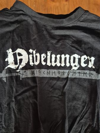 Nibelungen / T-Shirt / XXL / Wikinger