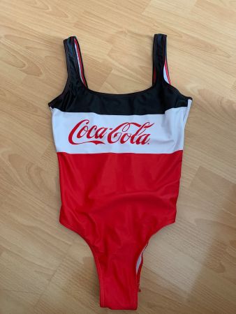 Magnifique maillot de bain Coca-cola taille S ou 36