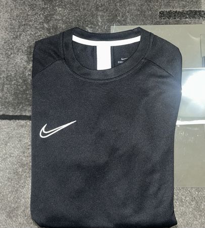 Nike Training Top - Black - Size M- Excellent Condition