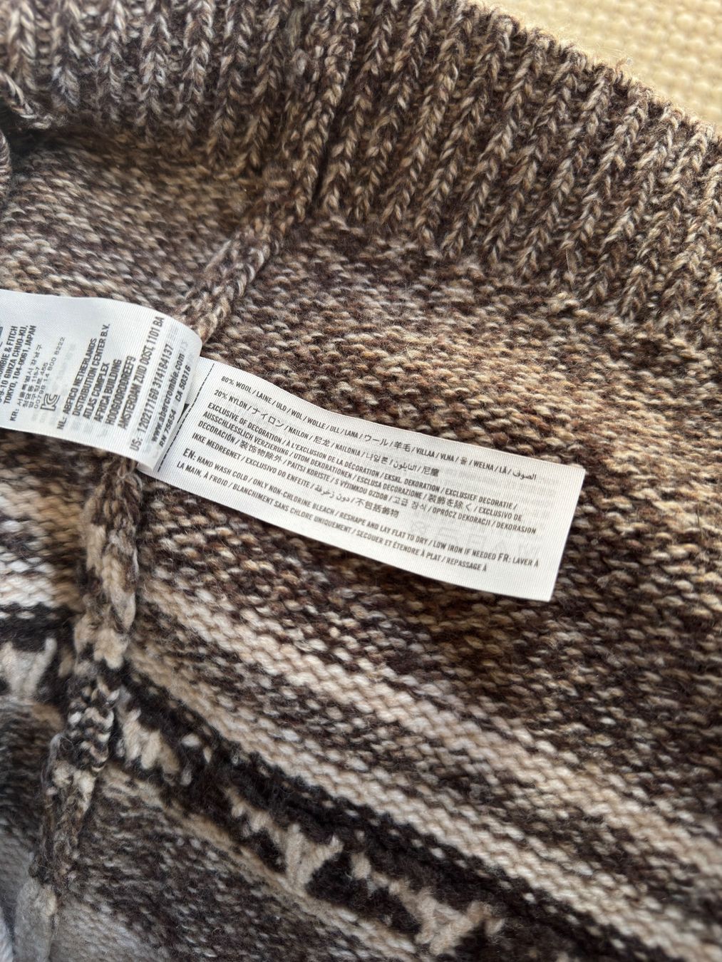 Abercrombie Giacche: Abercrombie & Fitch | Cardigan – Nuovo (secondo la descrizione) da Horgen venduto da onur_5 7