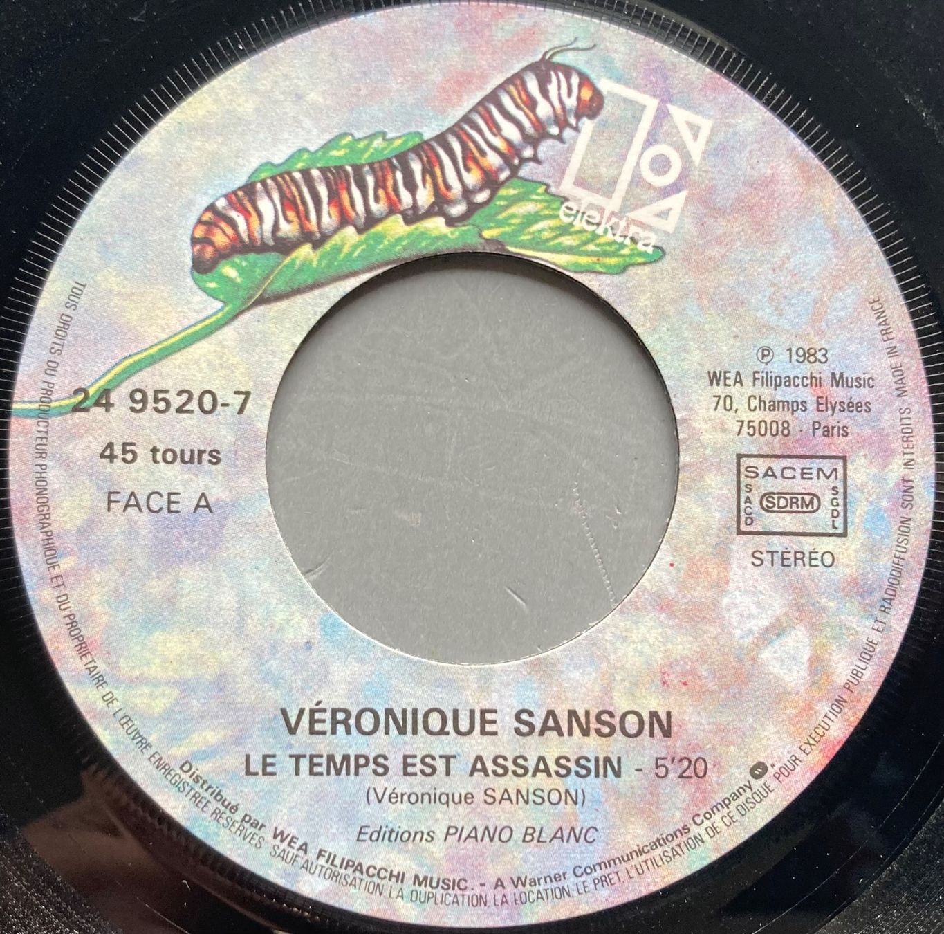 Schallplatten: VERONIQUE SANSON - LE TEMPS EST ASSASSIN – Gebraucht aus Poliez-Pittet von Newtown-Records 2