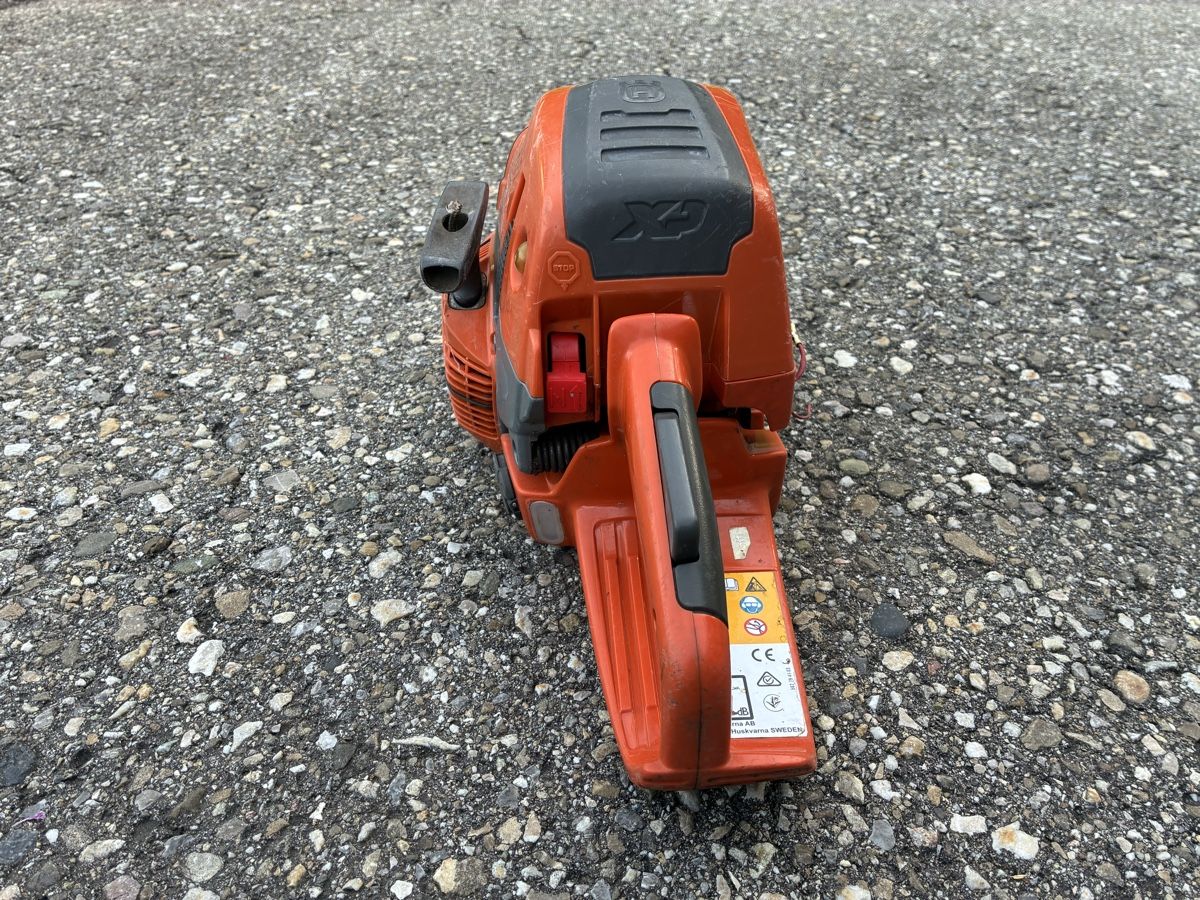 Husqvarna Seghe: Husquarna 550 XPG Mark 2 – Difettoso da Rüderswil venduto da Avant530 4