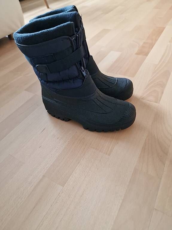 Scarpe da uomo: Winterschuhe / Winterstiefel Gr. 42 – Usato da St. Gallen venduto da ste_fq9h 2