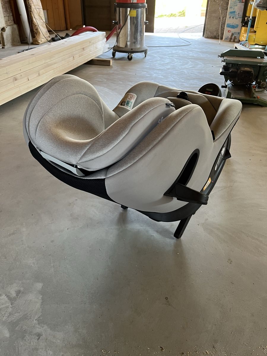 Joie Sièges auto: Auto Kindersitz Joie i-spin 360 – D'occasion à Madiswil par Fischi_91 1
