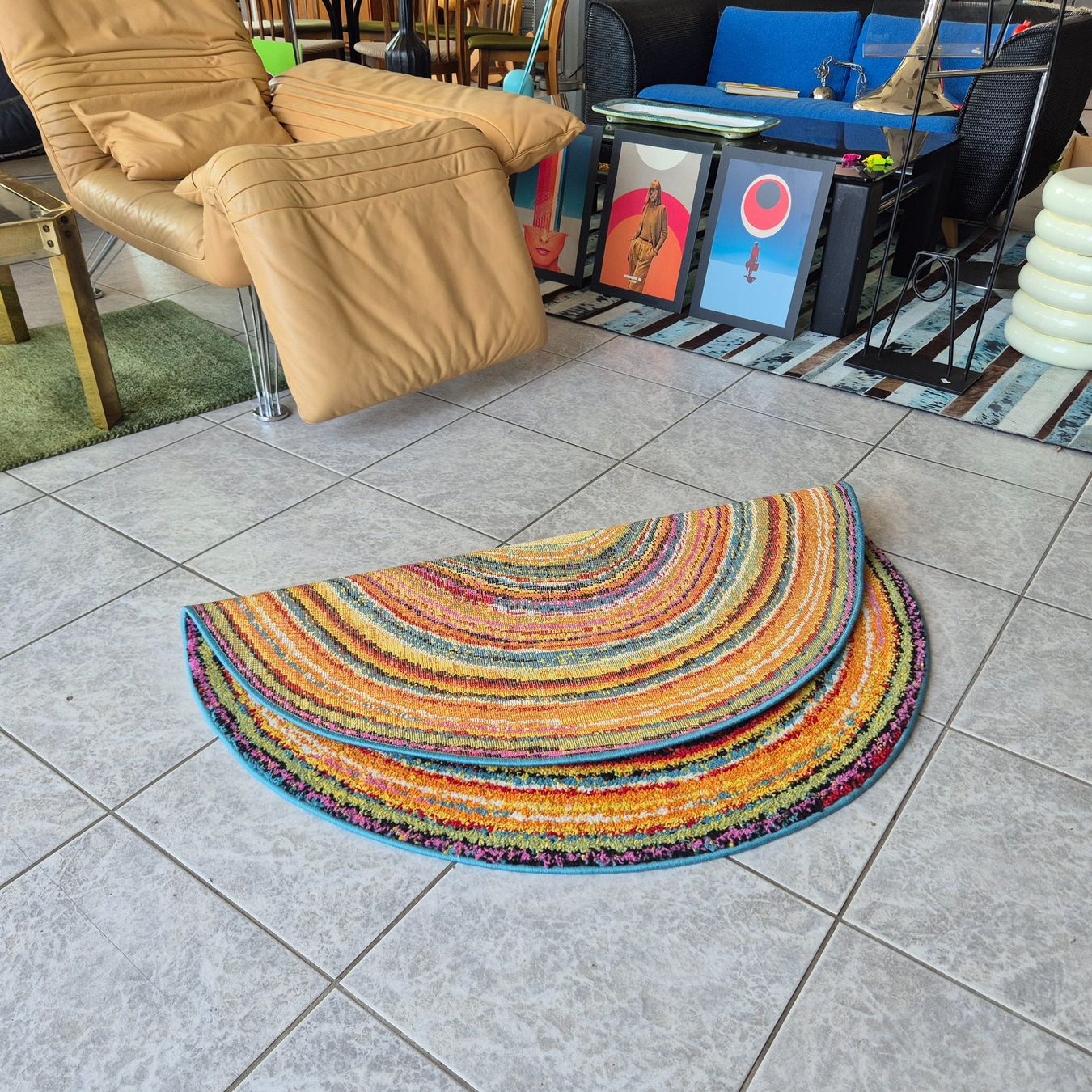 Teppiche: Multi Crazy Carpet Teppich runder Teppich 120cm – Gebraucht aus Nottwil von Wondewa-Shop 7