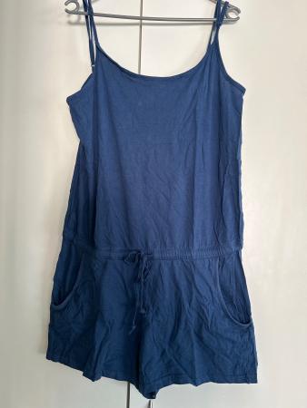Sommerlicher Jumpsuit in Blau, Grösse L