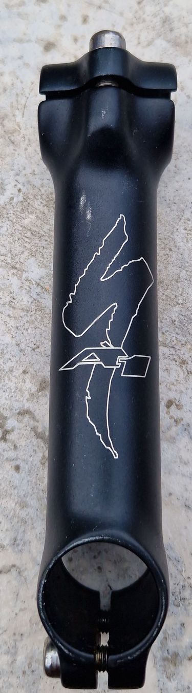 Specialized Pezzi di ricambio: Specialized Vorbau 135mm 9grad D29mm D25.4mm schwarz – Usato da Wilen b. Wollerau venduto da daschi89