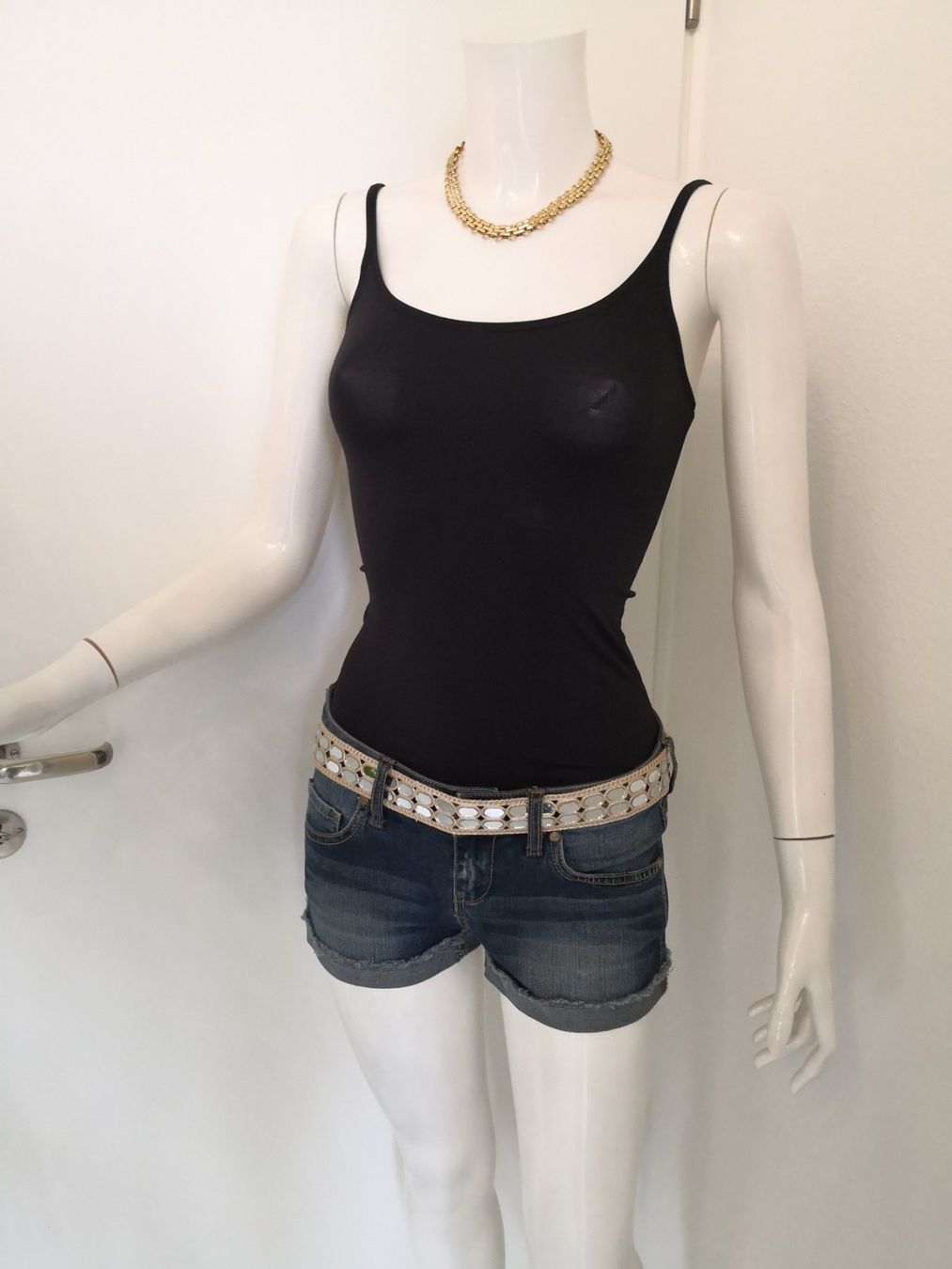 Mango Top: 🤩MANGO TOP SCHWARZ GLÄNZEND – Nuovo (secondo la descrizione) da Olten venduto da Naja-Twins-Twins 7