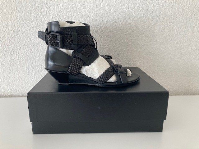 Alexander Wang Scarpe da donna: ALEXANDER WANG, Eva Sandals, Gr. 38 – Nuovo (secondo la descrizione) da Zürich venduto da FrauSchall