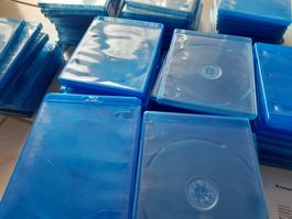 Leere Blu-ray Hüllen, blau