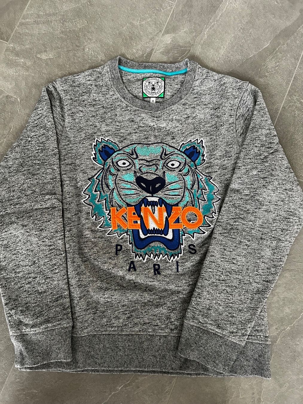Kenzo Maglioni & Felpe: Kenzo Sweatshirt – Nuovo (secondo la descrizione) da Baar venduto da Arizona17