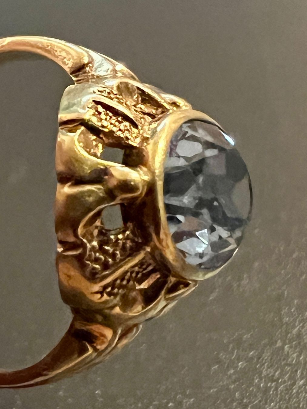 Bagues: Gold-Ring 18K mit Spinell – D'occasion à Chur par Penting1935 4