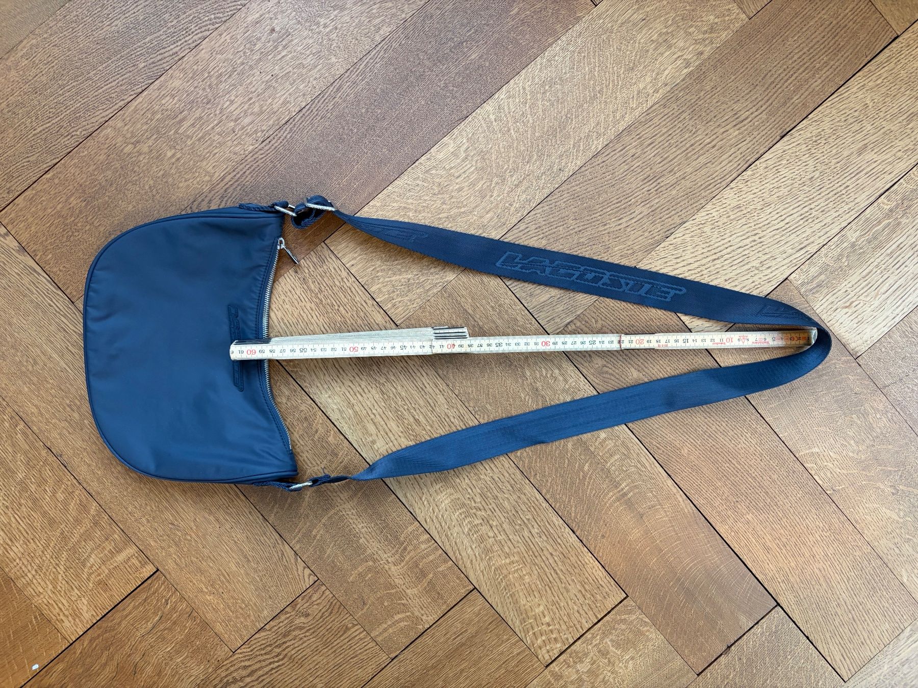 Lacoste Taschen für Damen: Lacoste Tasche blau – Gebraucht aus Winterthur von mapehape 8